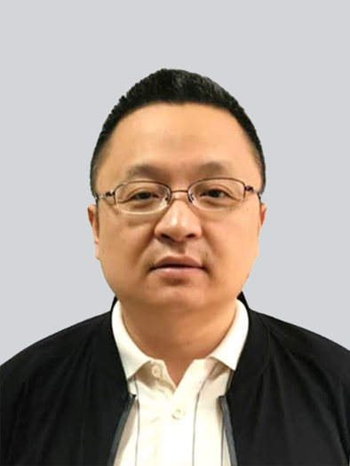 罗  泉